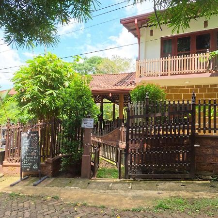 Loveena By H.S. Restaurant & Guest Tangalle Exterior foto